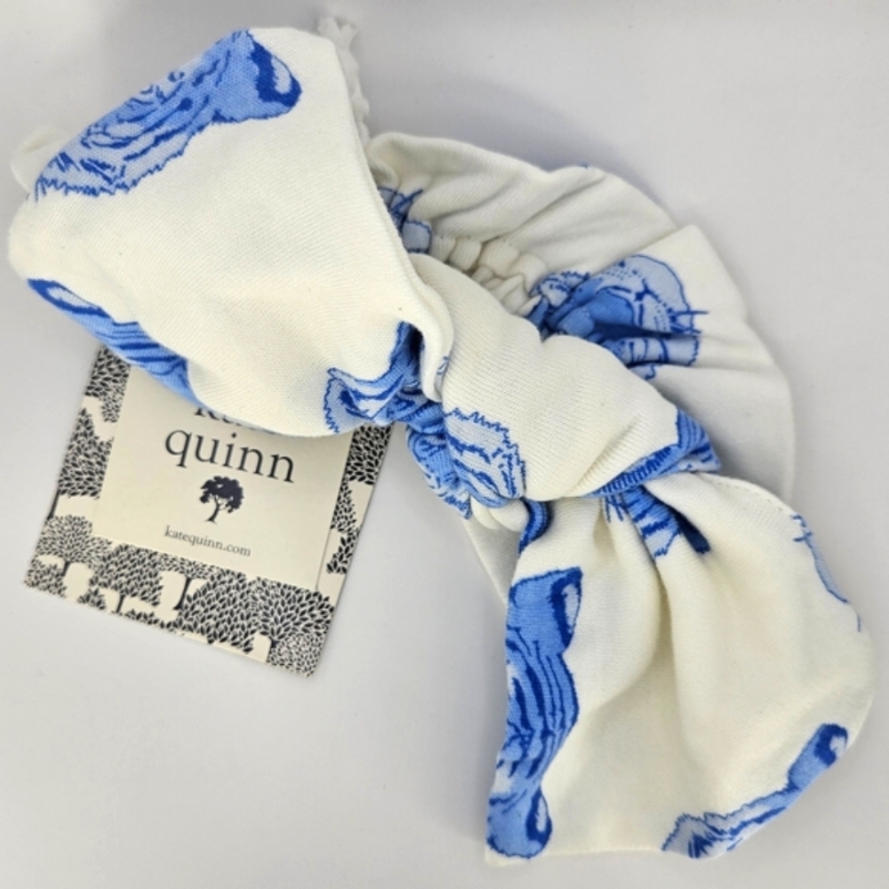 NWT Kate Quinn Large Bow Elastic Headband Blue Tiger